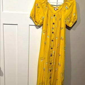 Beautiful and casual summer dress!